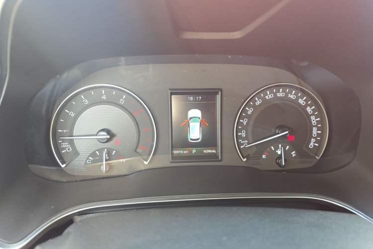 Used Wey VV5 2017 2.0T Ultra-Luxury Version
