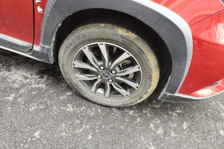 Used Toyota YARiS L Zhi Xuan 2021 X-Trail 1.5L CVT Luxury Edition Right Front Wheel Hub