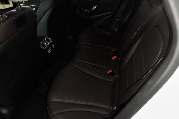 Used Mercedes-Benz GLC 2016 GLC 300 4MATIC Dynamic Model