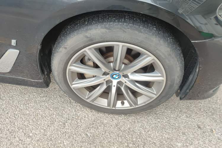 Used BMW 5 Series New Energy 2019 530Le Luxury Package
