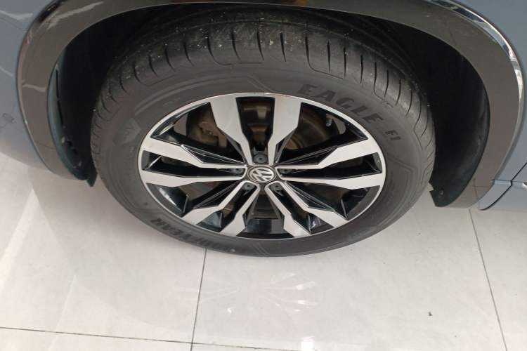 Used Volkswagen Tayron X 2020 380TSI Four-Wheel Drive Prestige Connected Version
