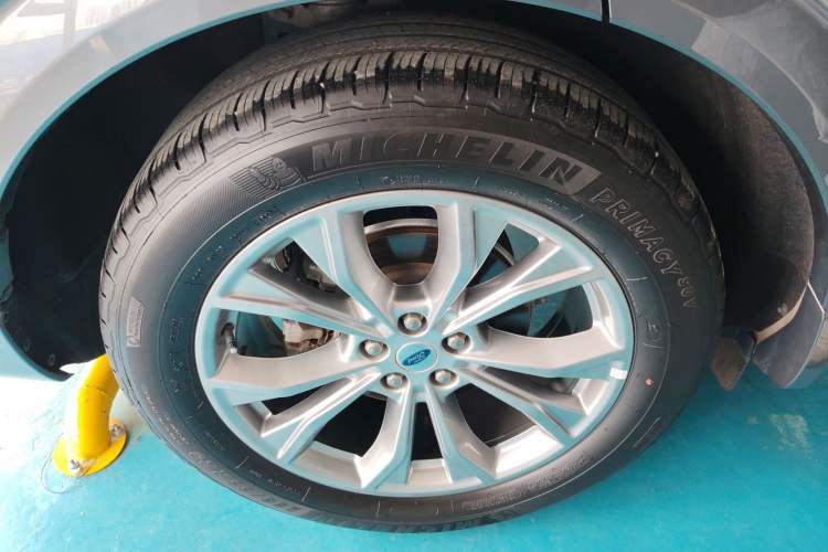 Used Ford Explorer 2020 EcoBoost 285 Rear-Drive Trend Edition 7-Seater