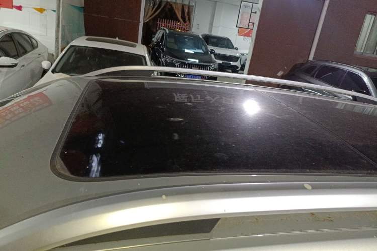 Used Roewe RX5 MAX 2021 Supreme Series 300TGI Automatic Luxury Cabin Edition
