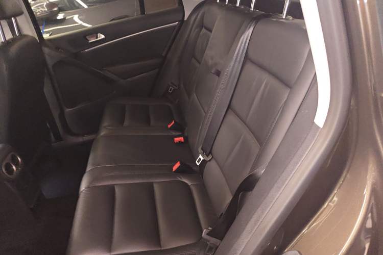 Used Volkswagen Tiguan 2015 1.8TSI Automatic Two-Wheel Drive Luxury Model