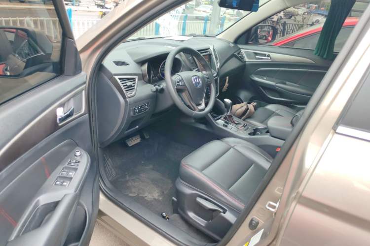 Used Changan CS75 2016 1.8T Automatic Elite Model China IV Standard