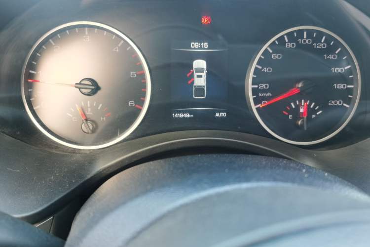 Used Great Wall Poer 2021 2.0T Commercial Version Manual Diesel 4x4 Elite Long-Box GW4D20M Odometer Close Up