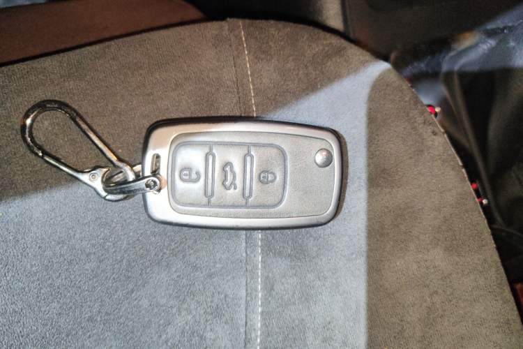 Used Volkswagen Tiguan 2013 2.0 TSI Automatic All-Wheel-Drive Flagship Edition