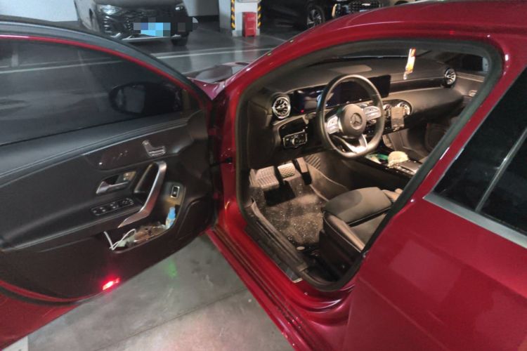 Used Mercedes-Benz A-Class 2021 A 200 L Sport Sedan Fashion Model
