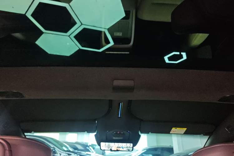 Used Avatr 12 2023 650 Three-Laser Four-Wheel Drive Performance Edition Headliner