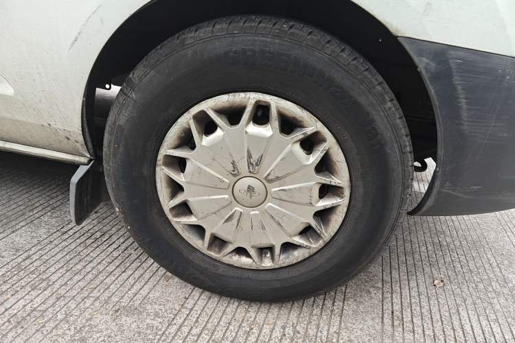 Used Ford Transit 2017 2.0T Diesel Multi-Function Commercial Vehicle Mid-Drive Mid-Roof China V Standard
