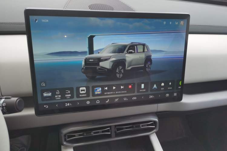 Used Formula Leopard Titanium 3 2025 501KM All-Wheel Drive Intelligent Driving Ultra Version
