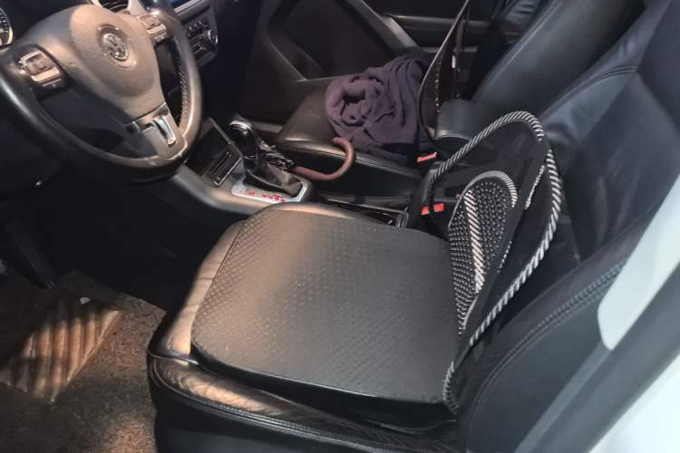 Used Volkswagen Tiguan 2012 1.8TSI Automatic Two-Wheel Drive Zhaoshi Edition Left Front Seat