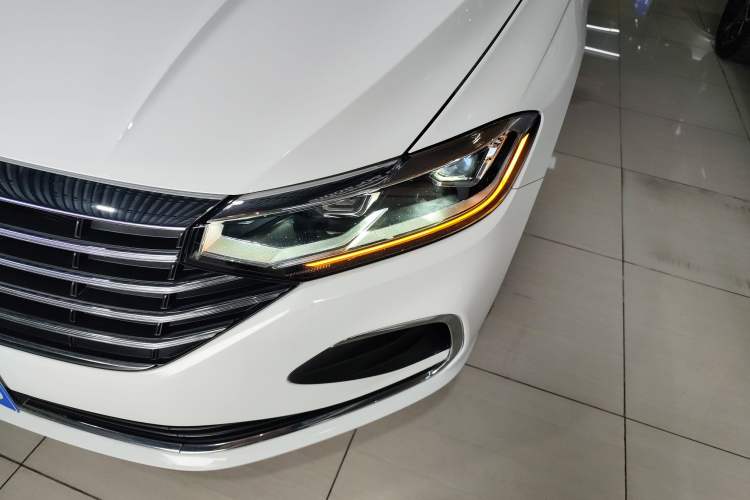 Used Volkswagen Lavida 2023 1.5L Automatic 5 Million Edition Left Front Headlight