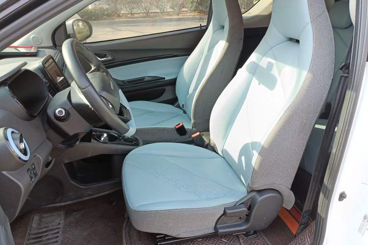 Used Chery Little Ant 2022 Sweet Pink Edition Half-Sugar Version 3-Cell Lithium 30kW 301km
