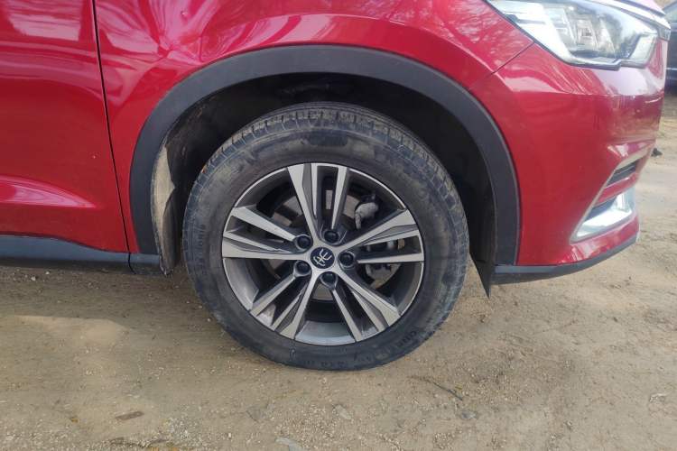 Used BYD Song Pro 2019 1.5T Automatic Elite Edition Right Front Wheel Hub