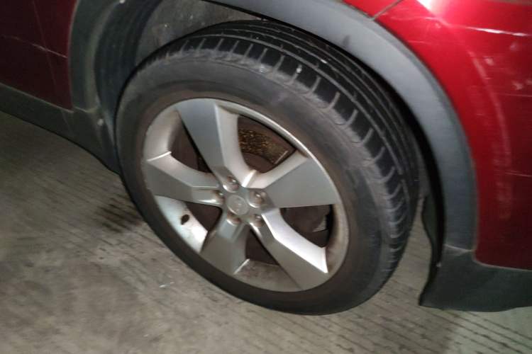 Used Chevrolet Trax 2016 1.4T Automatic Two-Wheel Drive Luxury Version Right Front Wheel Hub