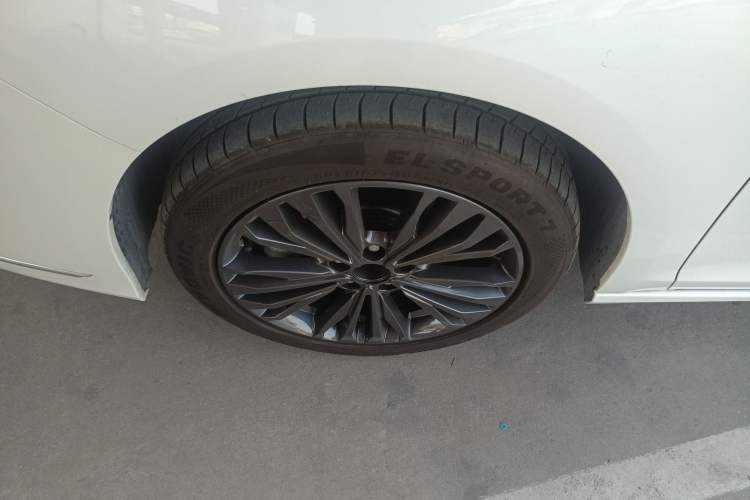 Used Dongfeng Aeolus Yixuan MAX 2021 1.5T Super-Powered Dad Edition