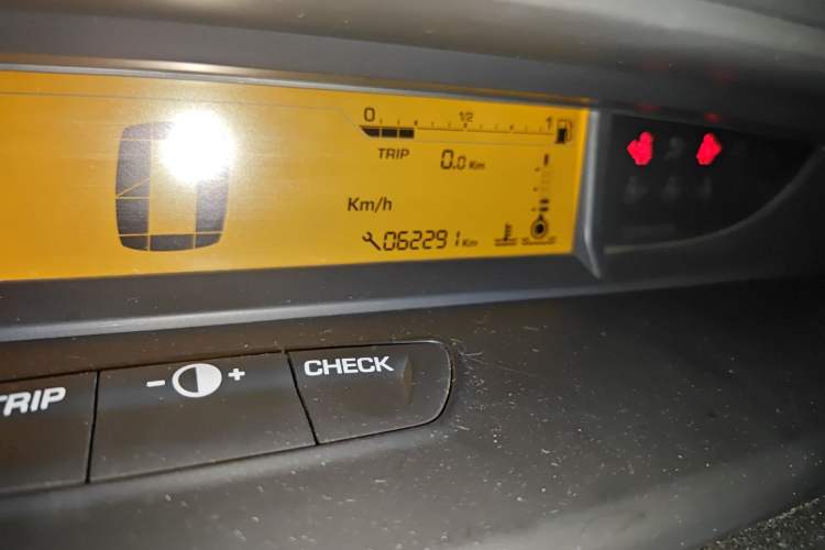 Used Citroen C-Quatre 2013 Sedan 1.6L Automatic Prestige Model Odometer Close Up