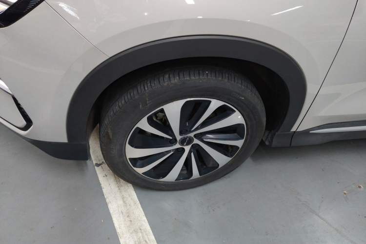 Used BYD Song PLUS New Energy 2023 Champion Edition EV 520KM Flagship Model
