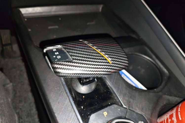 Used Changan UNI-V 2023 1.5T Prestige Model
