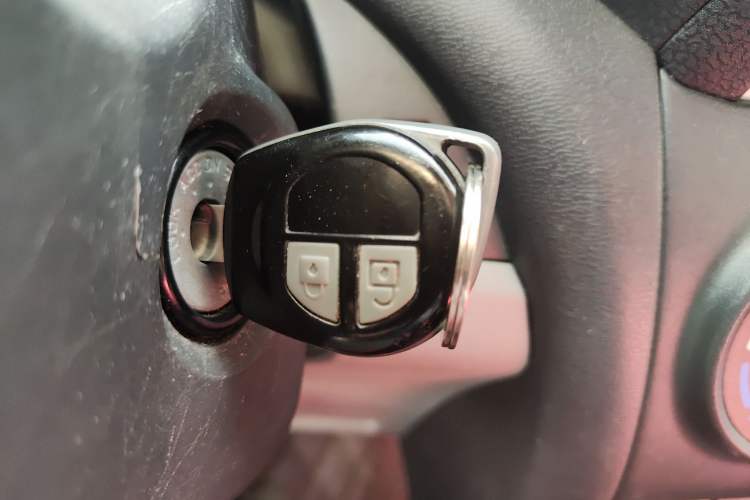 Used Suzuki Alto 2016 1.0L Automatic Deluxe Xuan Dong Edition