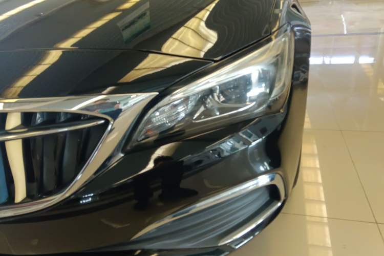 Used Buick Verano 2018 Sedan 15S Automatic Entry Model Left Front Headlight