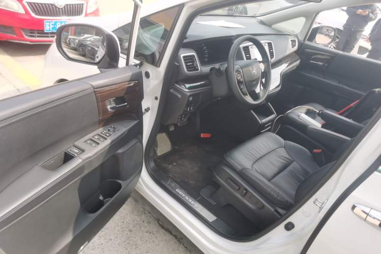 Used Honda Odyssey 2018 2.4L Luxury Edition
