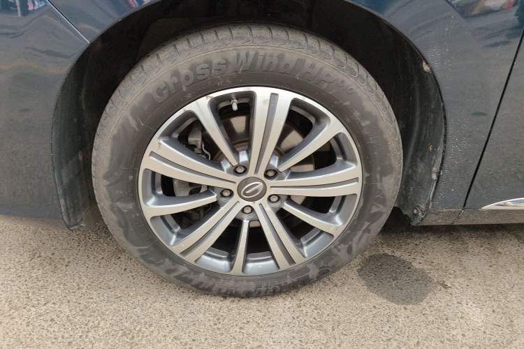 Used GAC Trumpchi M8 2020 390T Deluxe Edition Left Front Wheel Hub