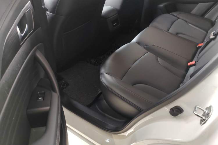 Used CHANGAN CS35PLUS 2020 1.4T DCT Yue Lian Blue Whale Edition
