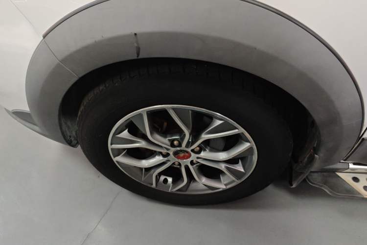 Used FORTHING Joyear X5 2016 1.6L CVT Deluxe Model