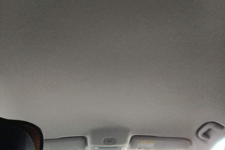 Used Roewe i5 2021 1.5L Manual Platinum Edition