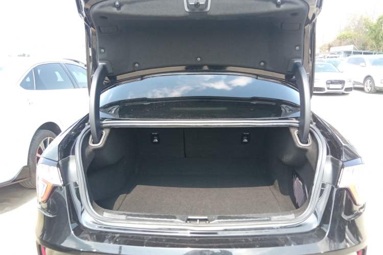 Used Lynk & Co 03 2022 2.0TD DCT JingPro