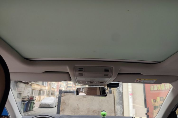 Used Volkswagen T-ROC 2018 280TSI DSG Two-Wheel-Drive Comfort Version China V Standard