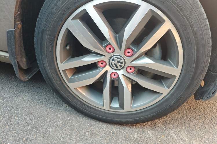 Used Volkswagen Golf 2015 1.4TSI Automatic Luxury Model