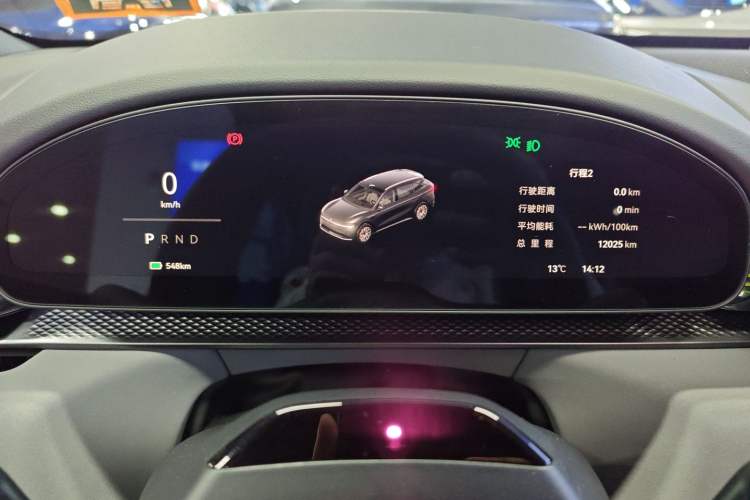 Used Zeekr 7X 2025 100 kWh Long-Range Rear-Wheel Drive with Intelligent Driving Features