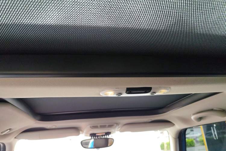 Used MINI MINI 2015 2.0T COOPER S Five-Door Edition