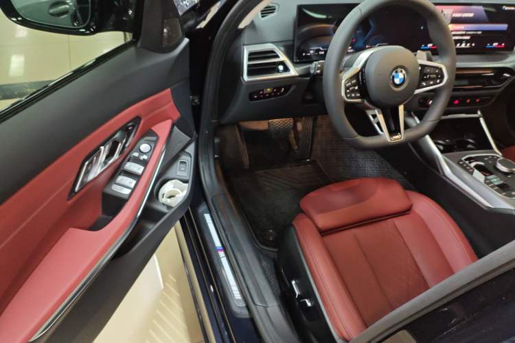 Used BMW 3 Series 2025 330Li M Sport Shadowline Package
