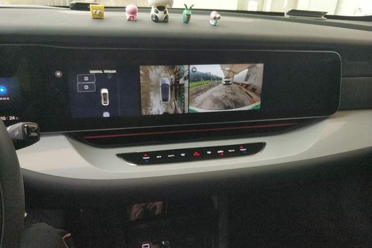 Used ARCFOX Alpha S 2023 Pioneer Edition
