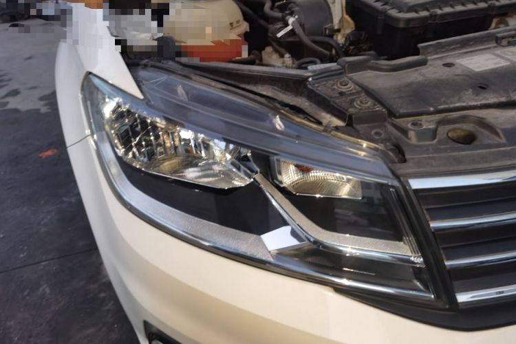 Used Volkswagen Santana 2021 1.5L Manual Fashion Edition Right Front Headlight