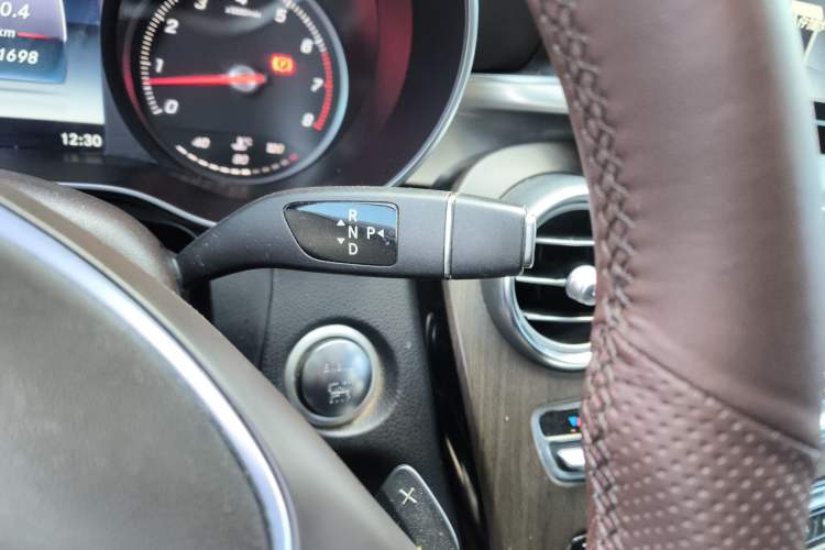 Used Mercedes-Benz GLC 2016 GLC 200 4MATIC Gear Lever