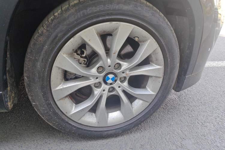 Used BMW X1 2010 xDrive25i
