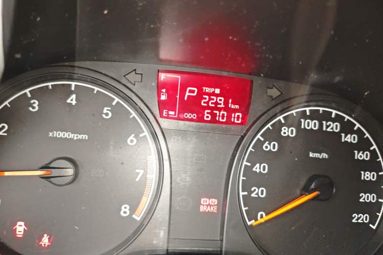 Used Hyundai Verna (older generation) 2014 1.4L Automatic Smart GLS