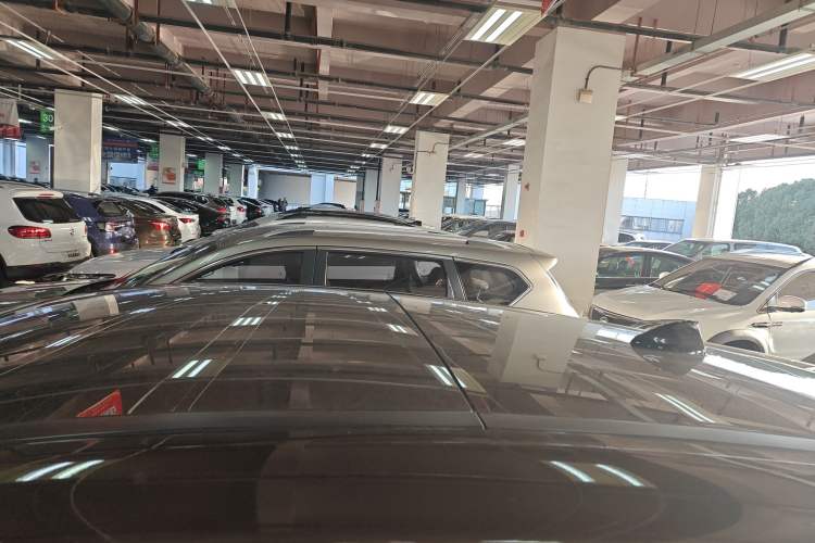 Used Alfa Romeo Stelvio 2017 2.0T 200HP Elite Edition
