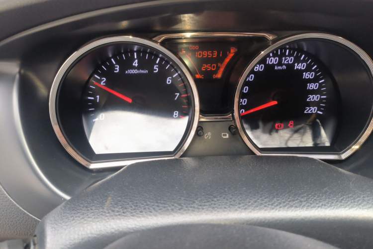 Used Nissan Livina 2013 1.6XE Manual Comfort Edition Instrument Cluster