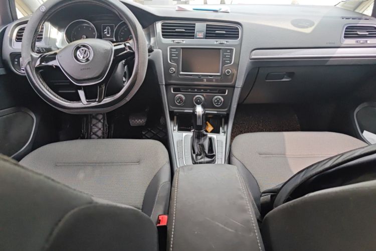 Used Volkswagen Golf 2017 230TSI Automatic Comfort Edition – Celebrating Milestone of One Million Units
