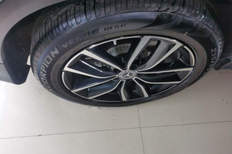 Used Mercedes-Benz GLC 2020 GLC 300 L 4MATIC Dynamic Edition Exterior 5