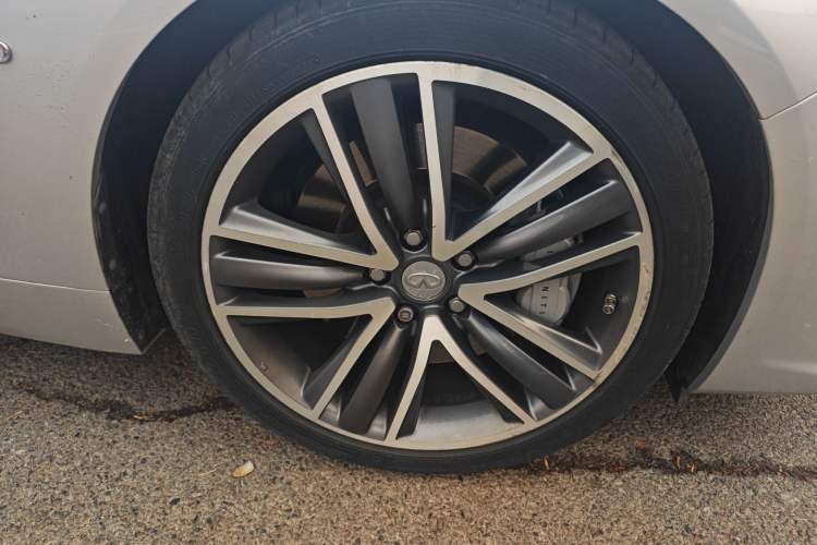 Used Infiniti Q50 2017 3.5L Hybrid
