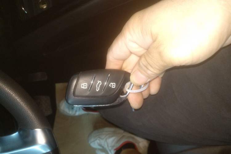 Used Roewe i5 2020 1.5L Automatic 4G Connected Linghao Edition