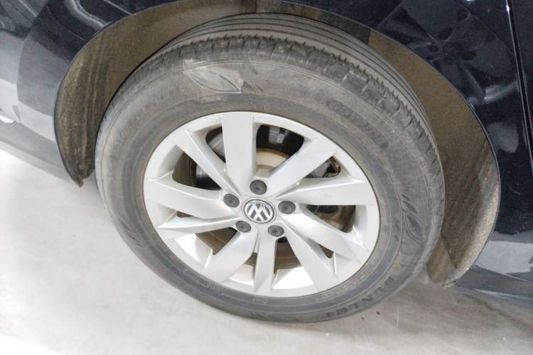 Used Volkswagen Passat 2019 280TSI Business Edition China VI Right Rear Wheel Hub