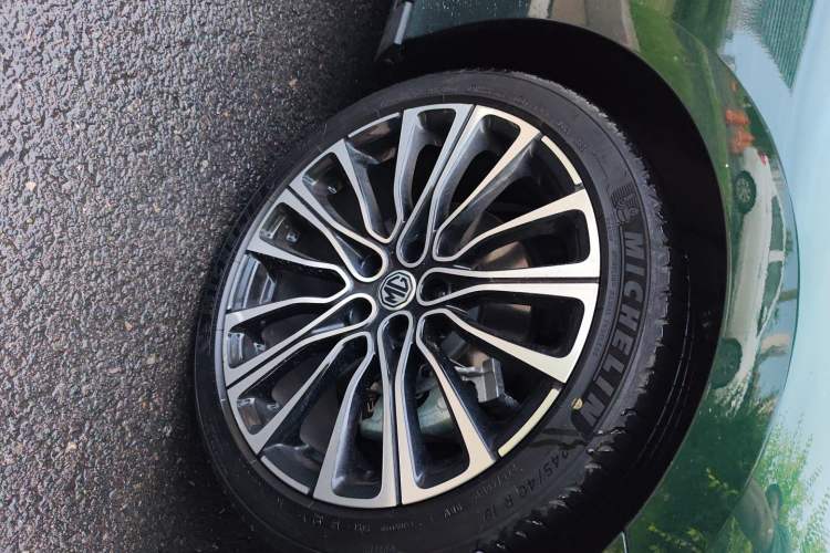 Used MG 7 2023 1.5T DCT Elegant & Graceful Edition